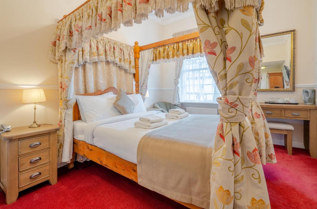 Crown Hotel Cotswold Блокли Экстерьер фото