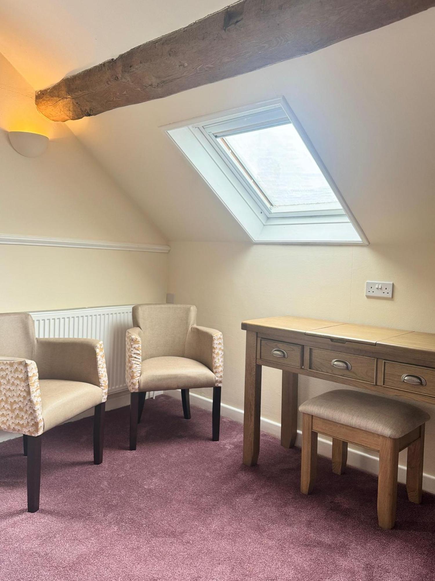 Crown Hotel Cotswold Блокли Экстерьер фото