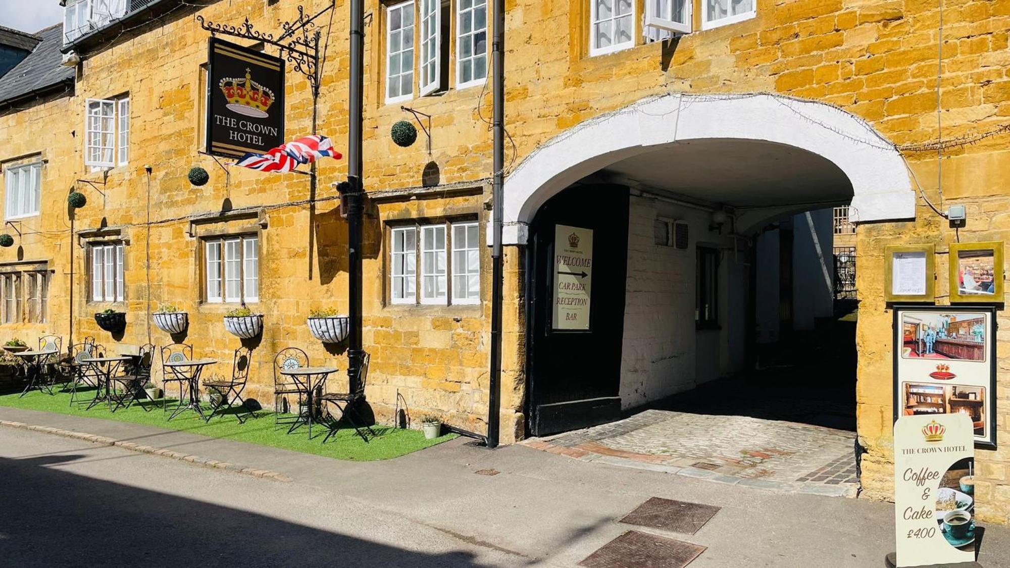 Crown Hotel Cotswold Блокли Экстерьер фото